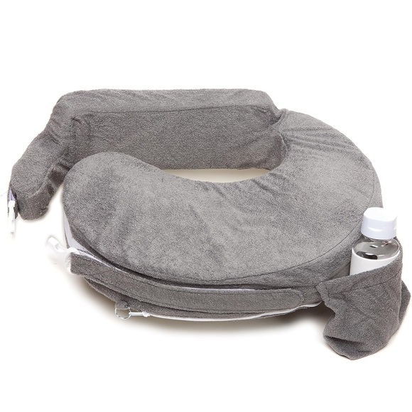 My Breast Friend nursing pillow - Gray - Picture 4 of 7